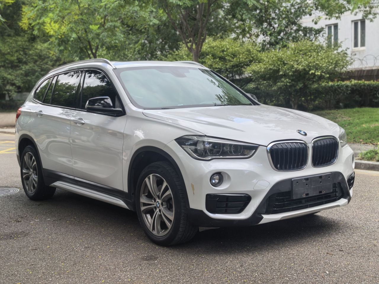 X1 2018 sDrive18Li Exclusive photo 3