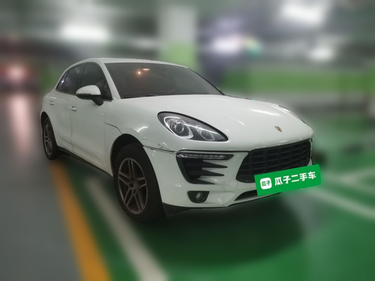 2017 Macan 2.0T photo 3