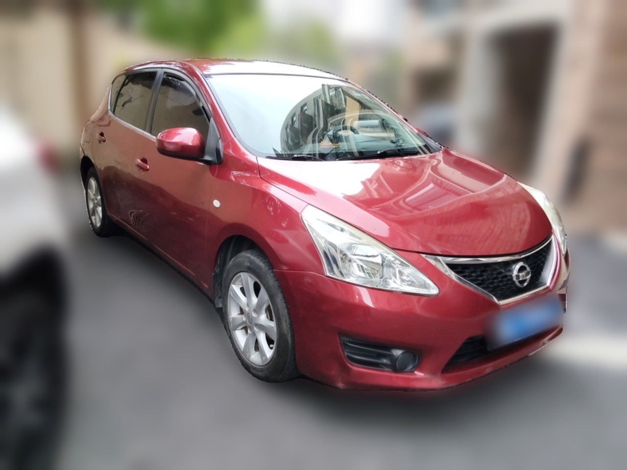 Tiida 2014 1.6L CVT Comfort photo 3