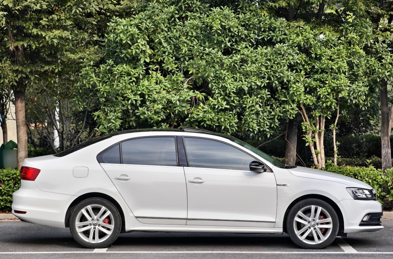 Sagitar 2018 280TSI DSG Luxury photo 4
