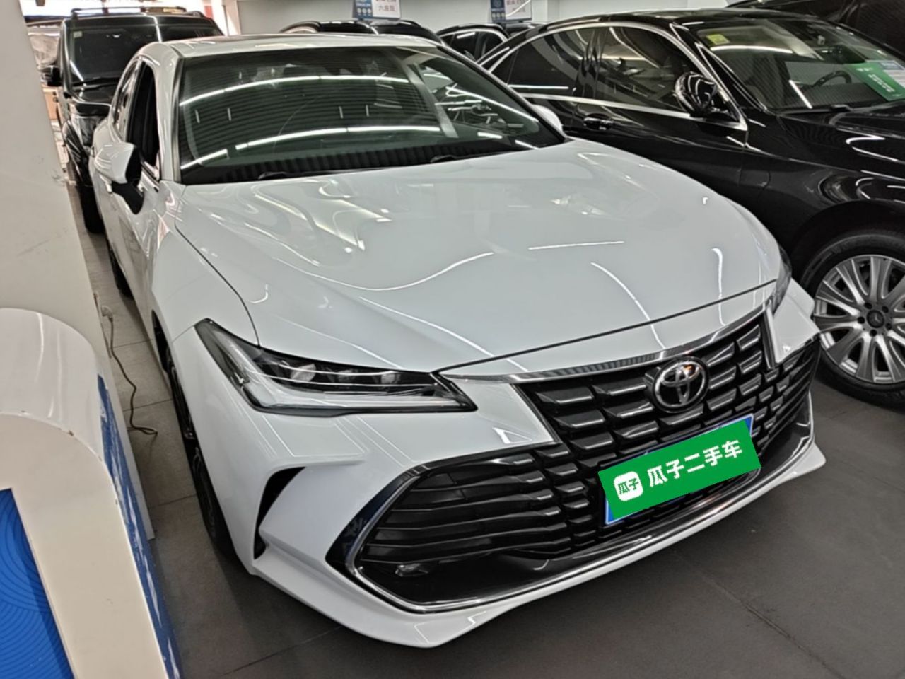 Avalon 2022 2.0L Luxury photo 3