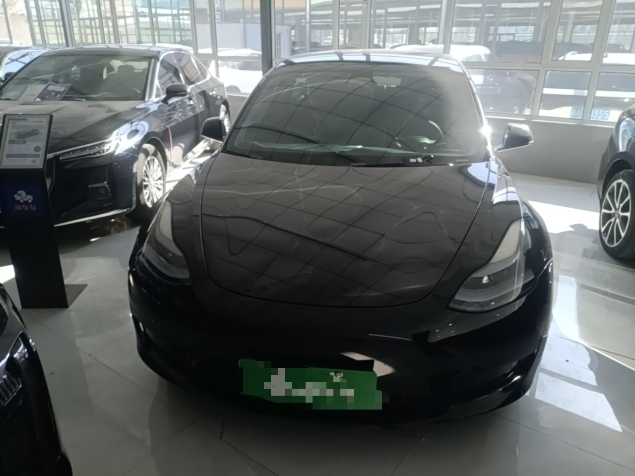 Model 3 2022 RWD photo 2