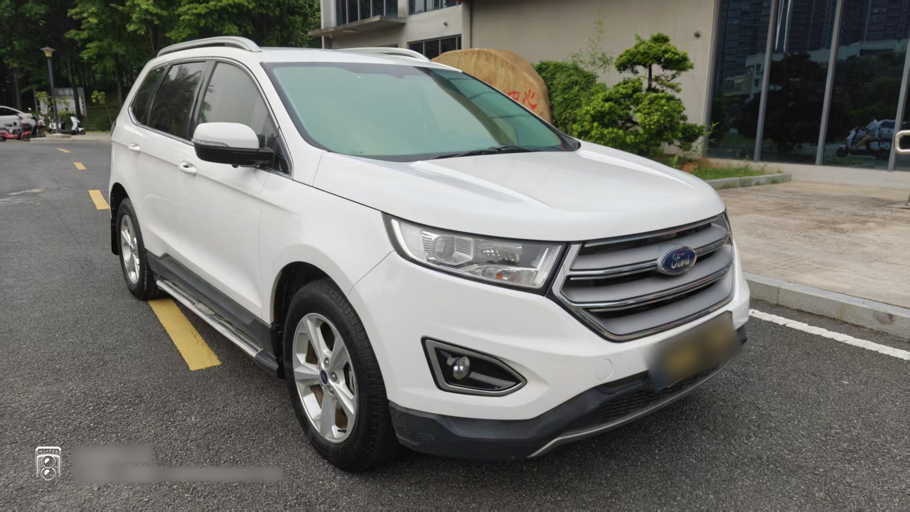 Edge 2016 EcoBoost 245 RWD 5-Seater photo 3