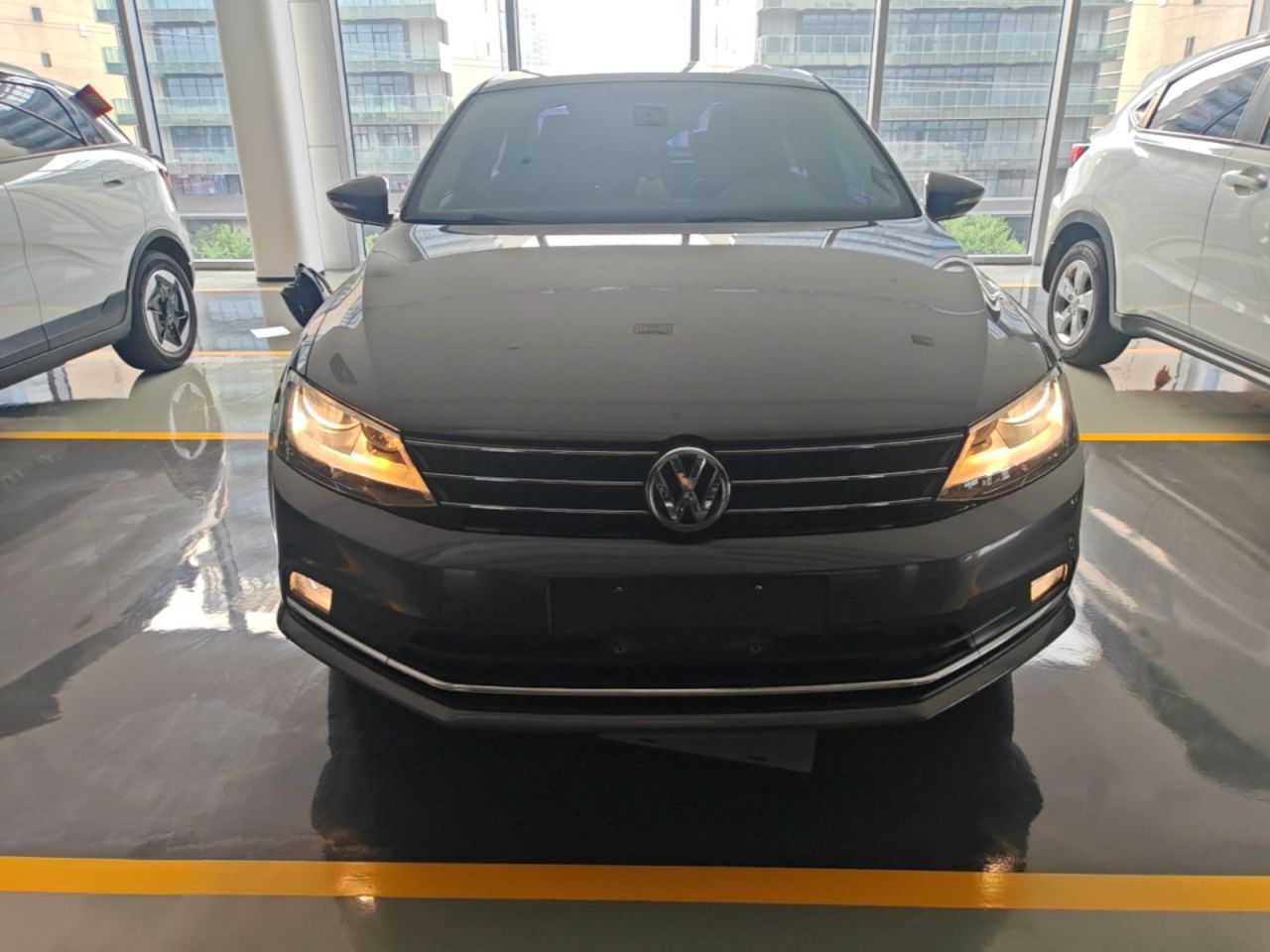 Sagitar 2017 230TSI AT Comfort photo 2