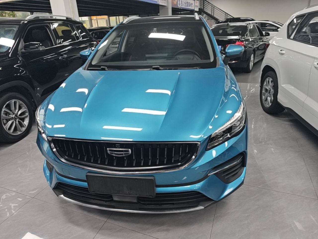 Emgrand S 2021 1.4T CVT Luxury photo 2