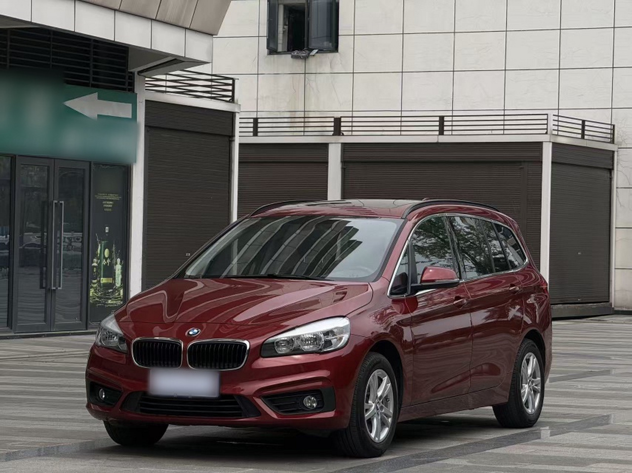 2 Series Wagon Imported 2015 218i Leading