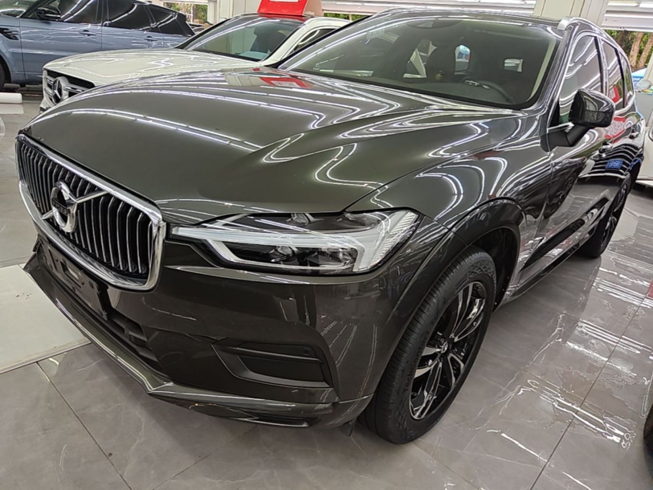 XC60 2019 T5 AWD China V