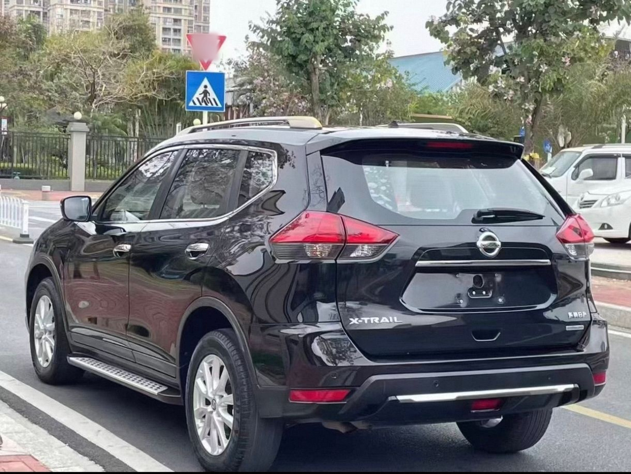 X-Trail 2019 2.0L CVT Connected Comfort 2WD photo 4