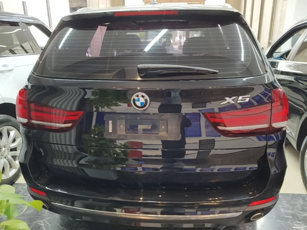 X5 Imported 2018 xDrive28i photo 5