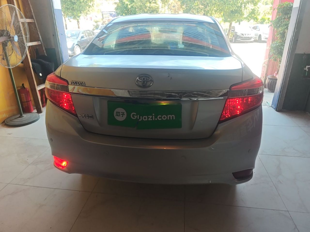 Vios 2016 1.5L AT Starlight photo 3