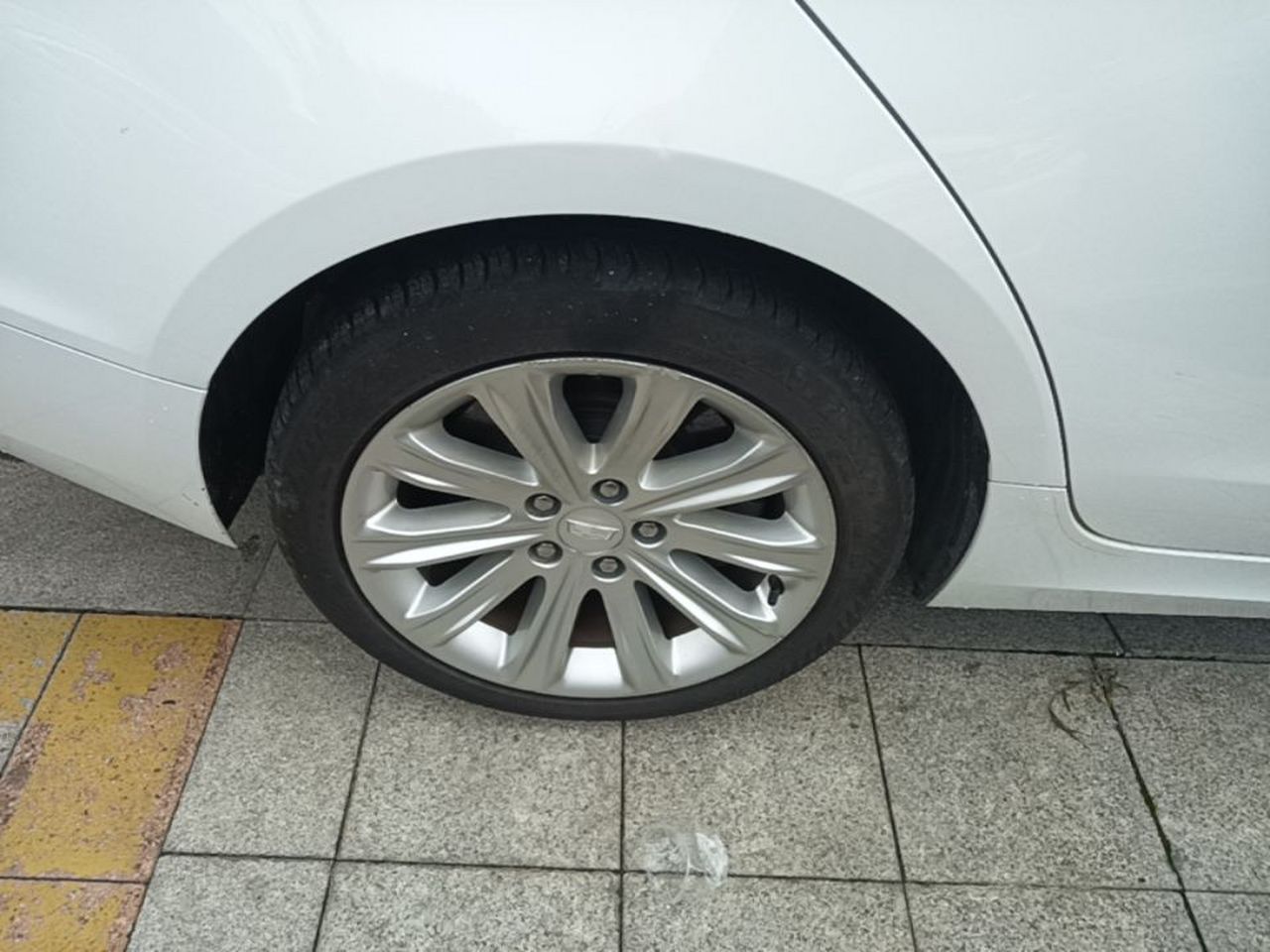 ATS-L 2017 28T Tech photo 3