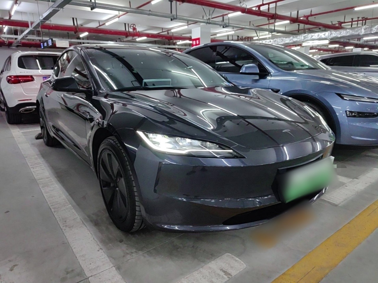 Model 3 2025 RWD photo 3