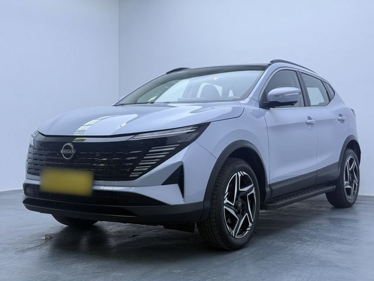 Qashqai 2025 2.0L CVT XV+ Leading