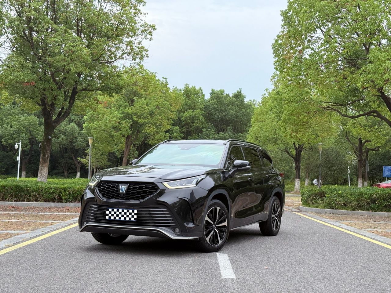 Crown 2021 2.5L HEV AWD Premium