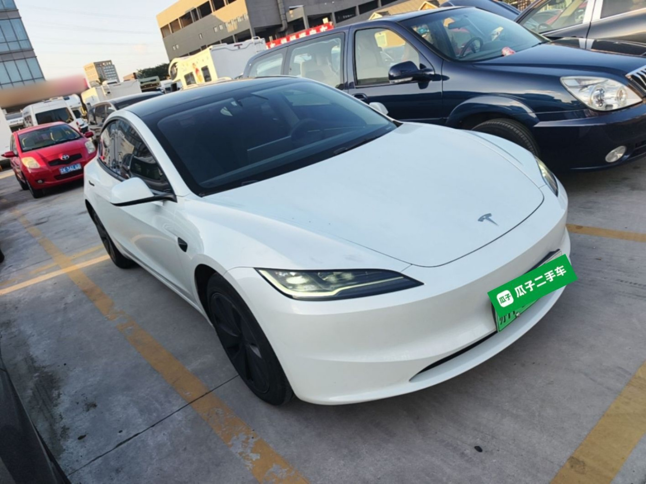 Model 3 2023 RWD photo 5