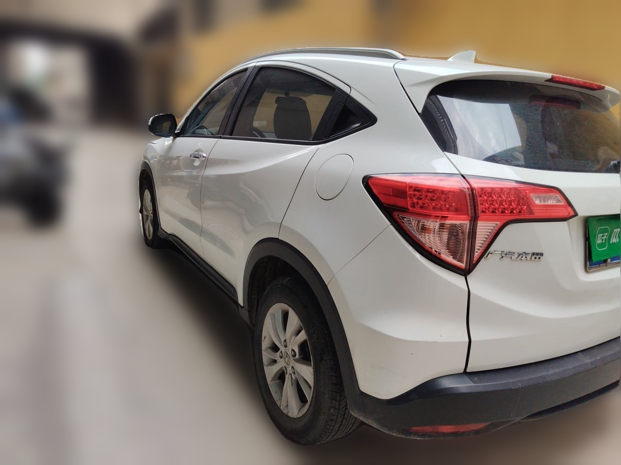 Vezel 2015 1.5L CVT RWD Comfort photo 4