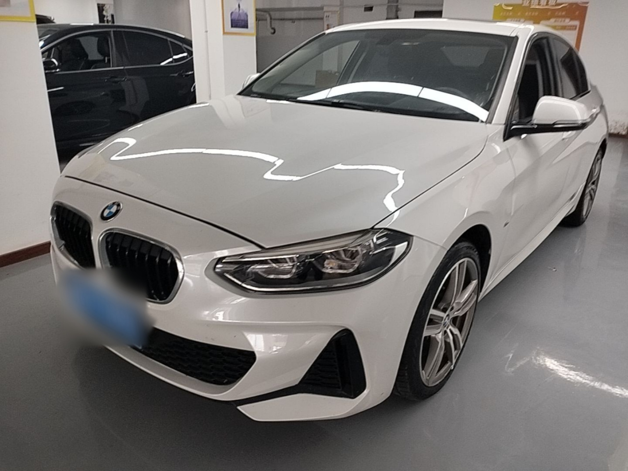 1 Series 2019 120i Leading M Sport Package