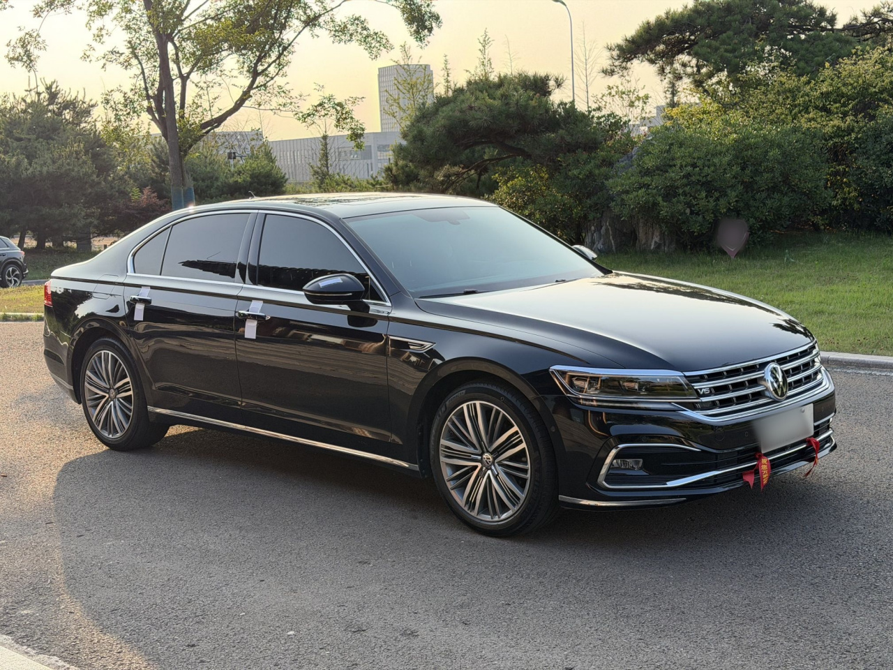 2021 380TSI Premium photo 3