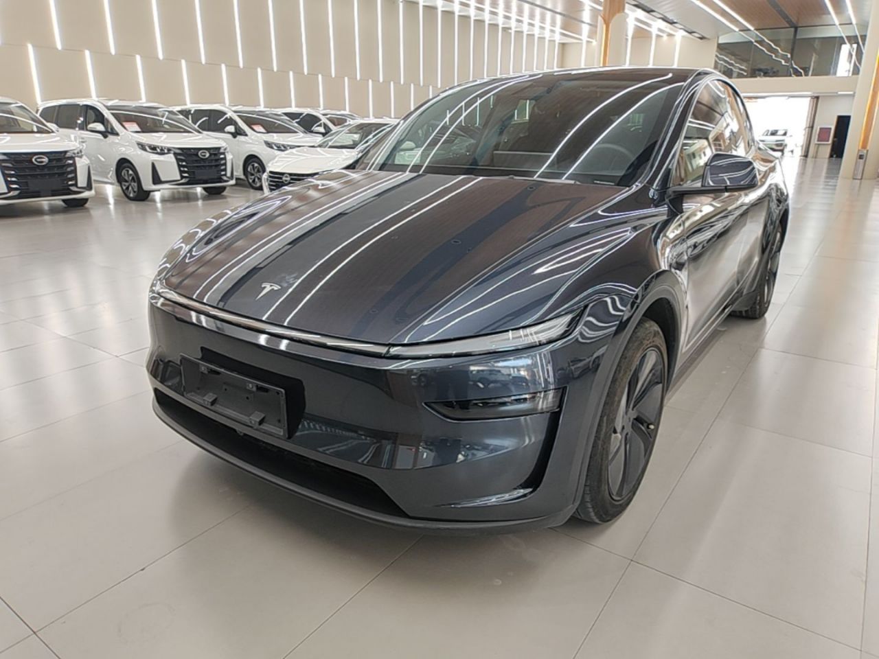Model Y 2025 RWD