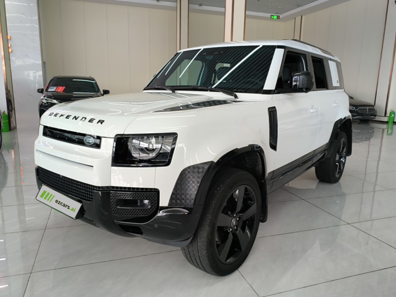 Defender 2025 110 3.0T P400 X-Dynamic HSE