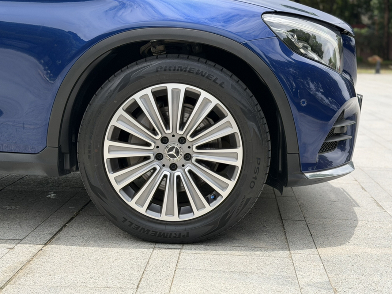 GLC 2017 GLC 260 4MATIC Dynamic photo 4
