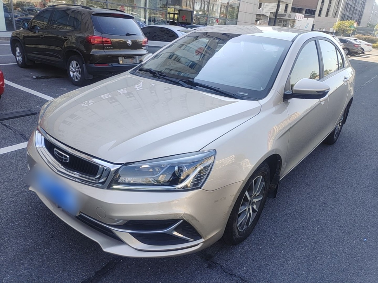Emgrand 2019 1.5L CVT Luxury China VI