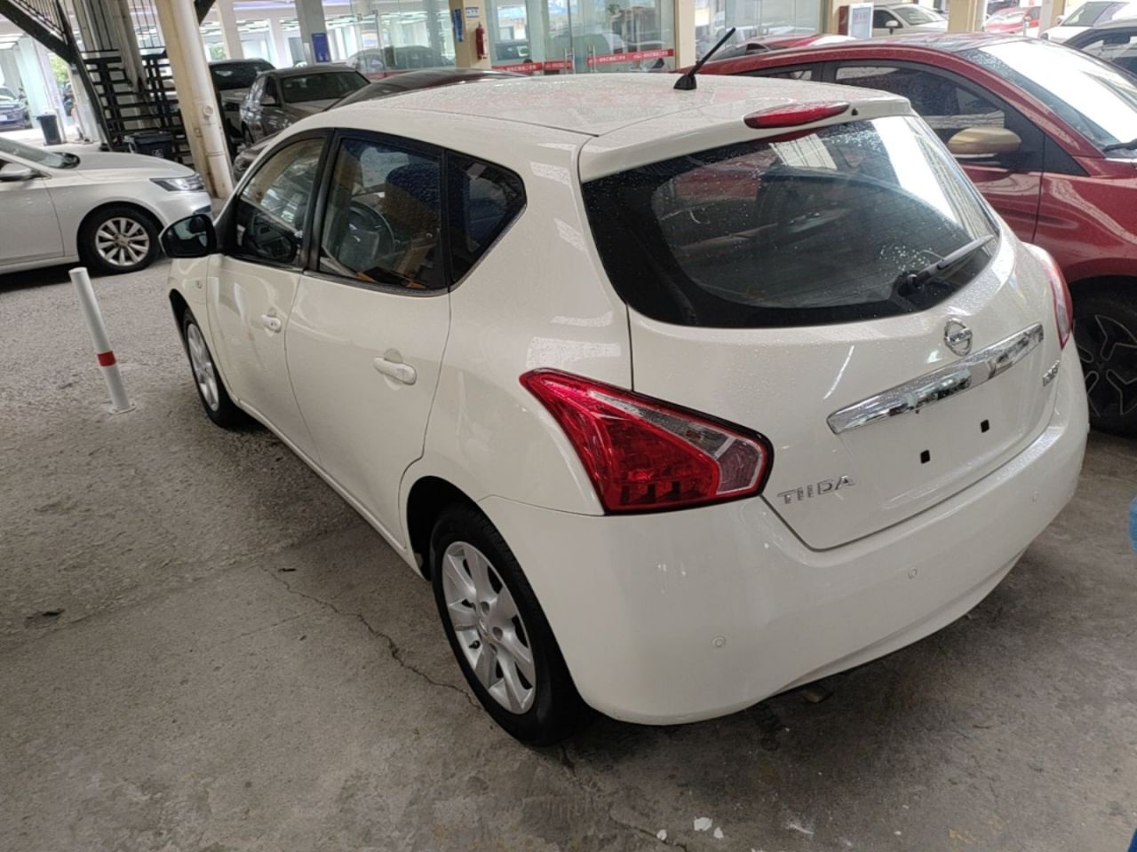 Tiida 2014 1.6L CVT photo 4
