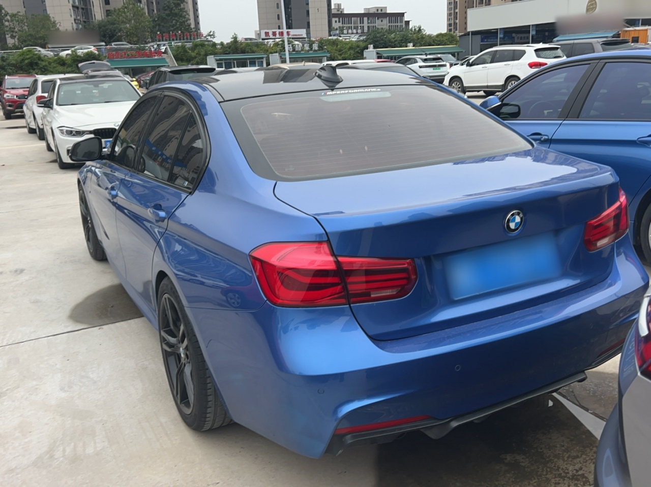 3 Series 2016 320i M Sport photo 4