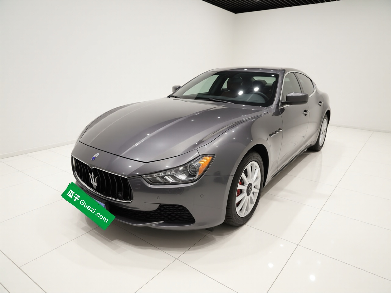 Ghibli 2014 3.0T Standard photo 2
