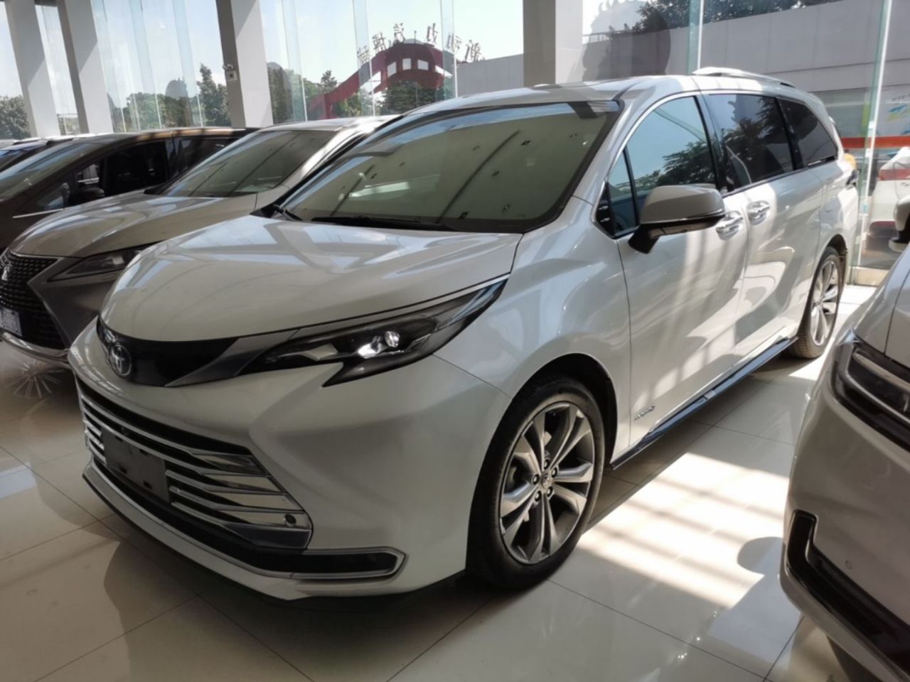Sienna 2021 2.5L Hybrid Platinum