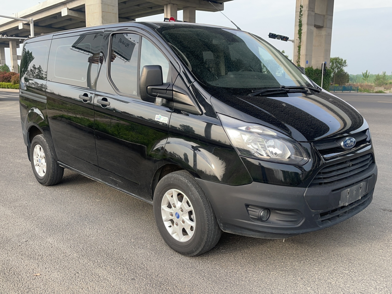 Transit 2019 2.0T Diesel Short Wheelbase 6-Seater China VI photo 3