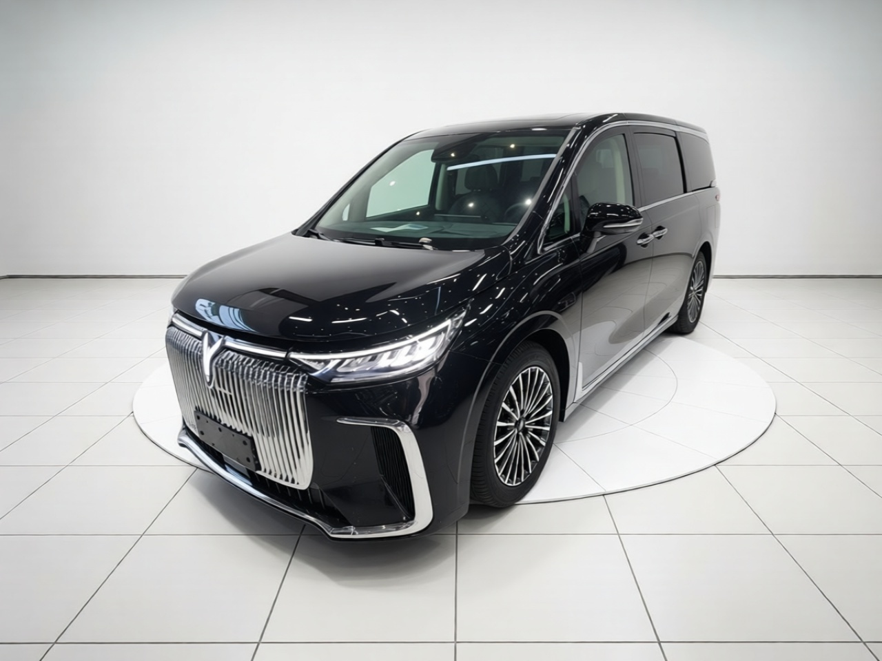 Voyah Dreamer 2026 PHEV Qiankun Ultra