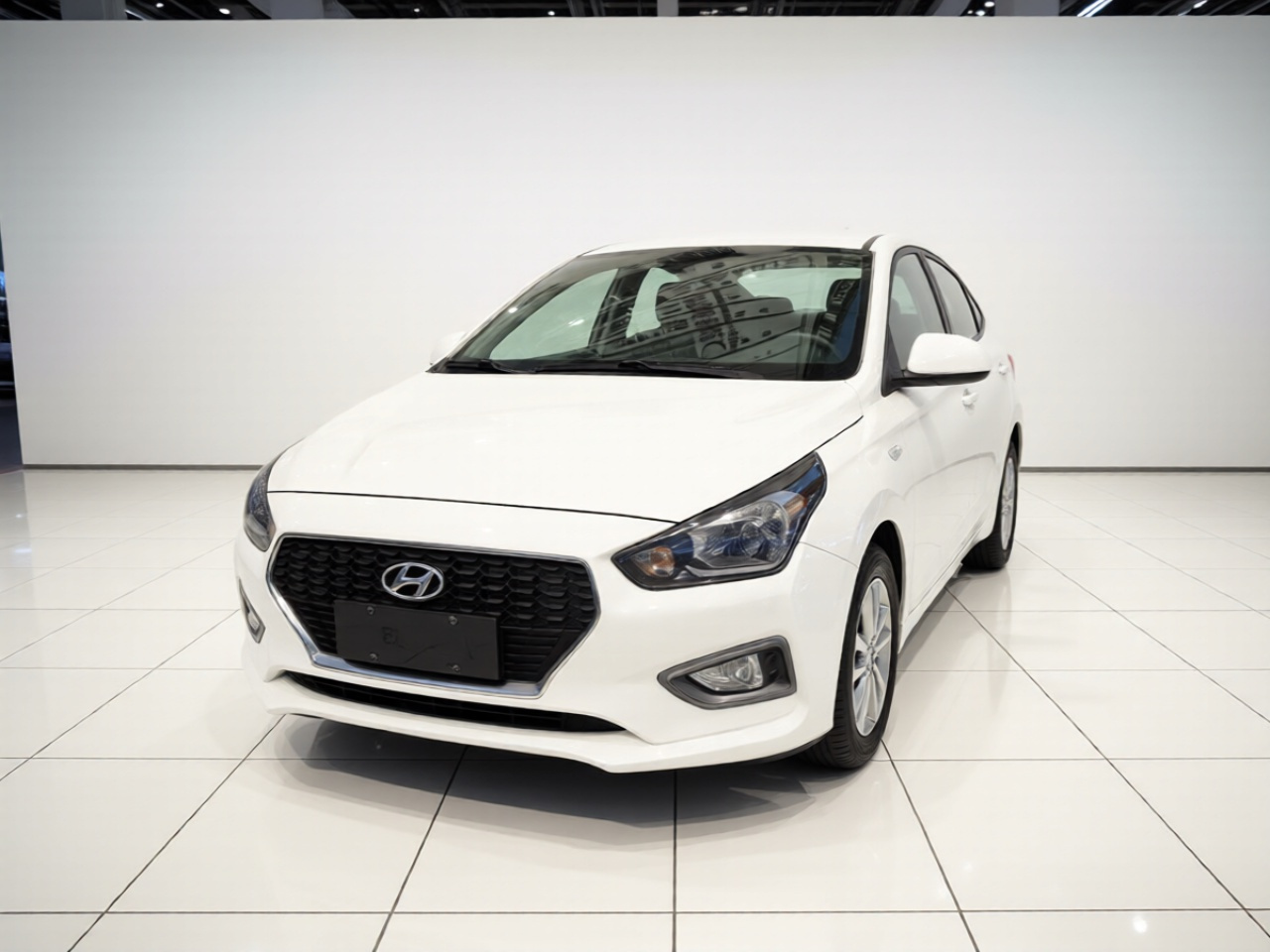 Verna 2017 1.4L MT China V