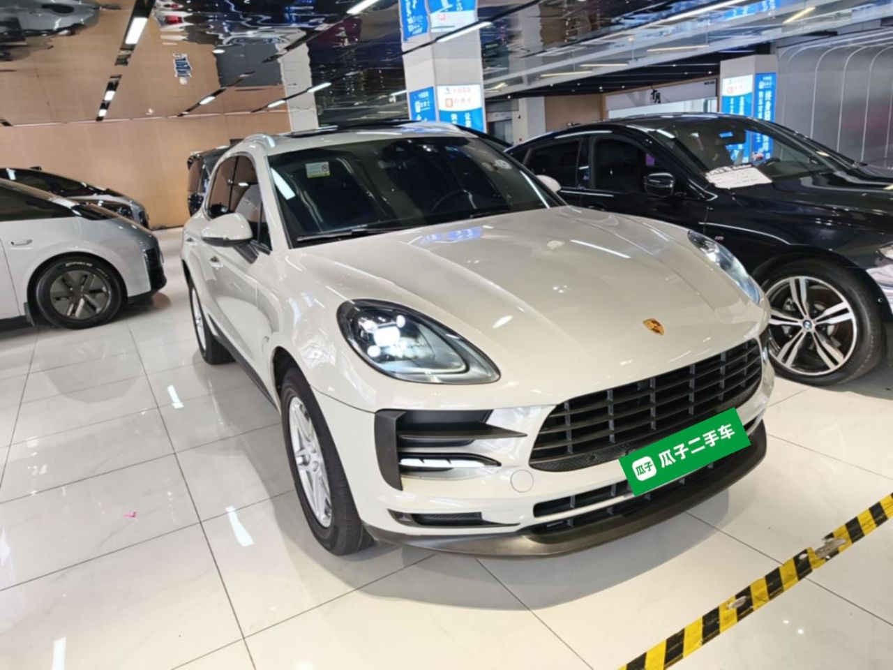 2018 Macan 2.0T photo 5