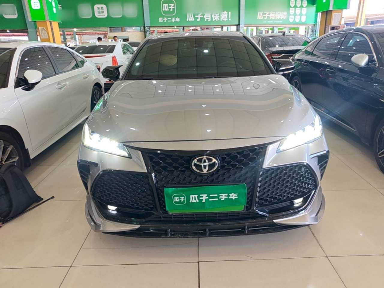 Avalon 2023 2.5L Luxury photo 2