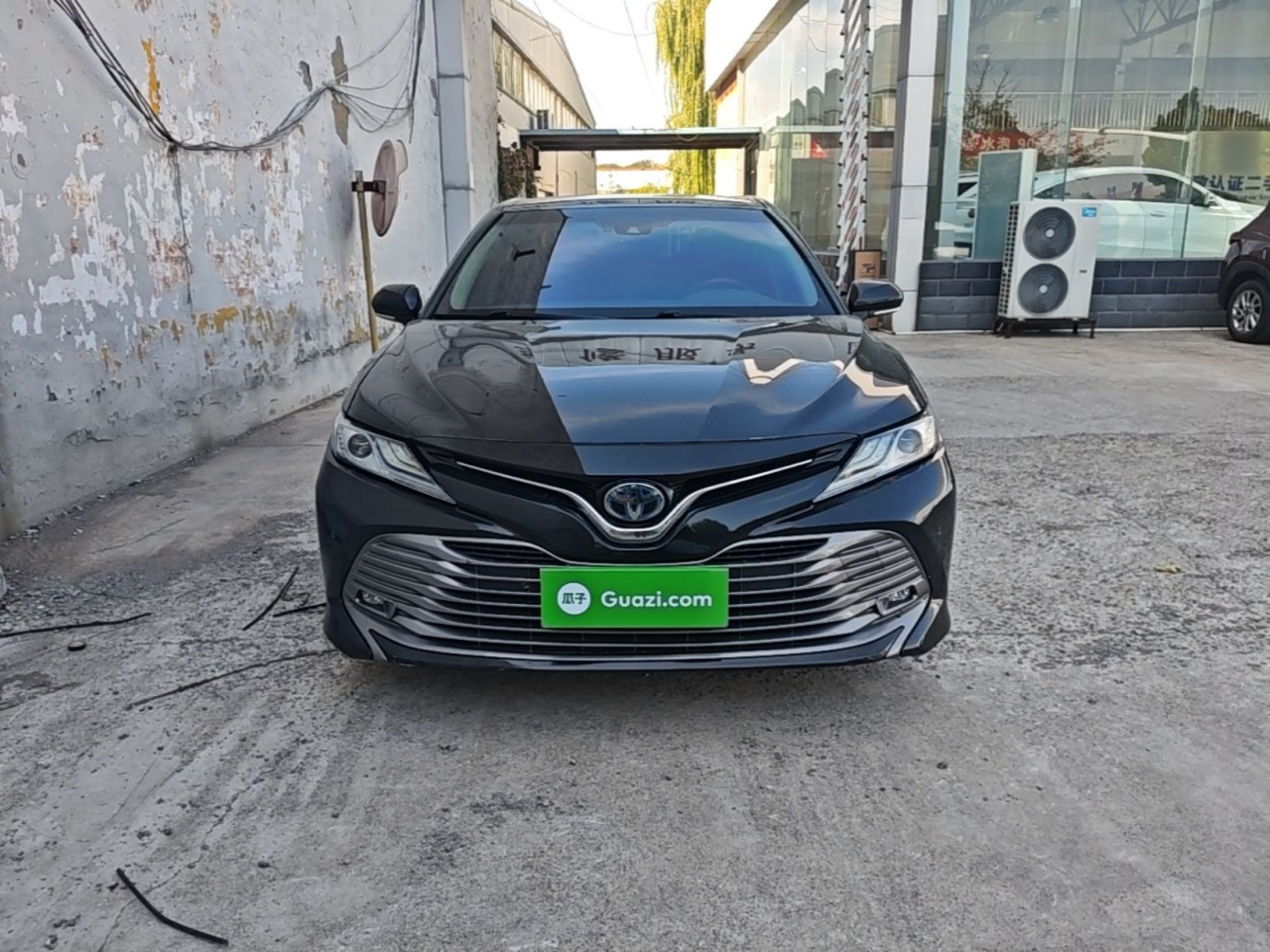 Camry 2019 Facelift Hybrid 2.5HG Luxury photo 2