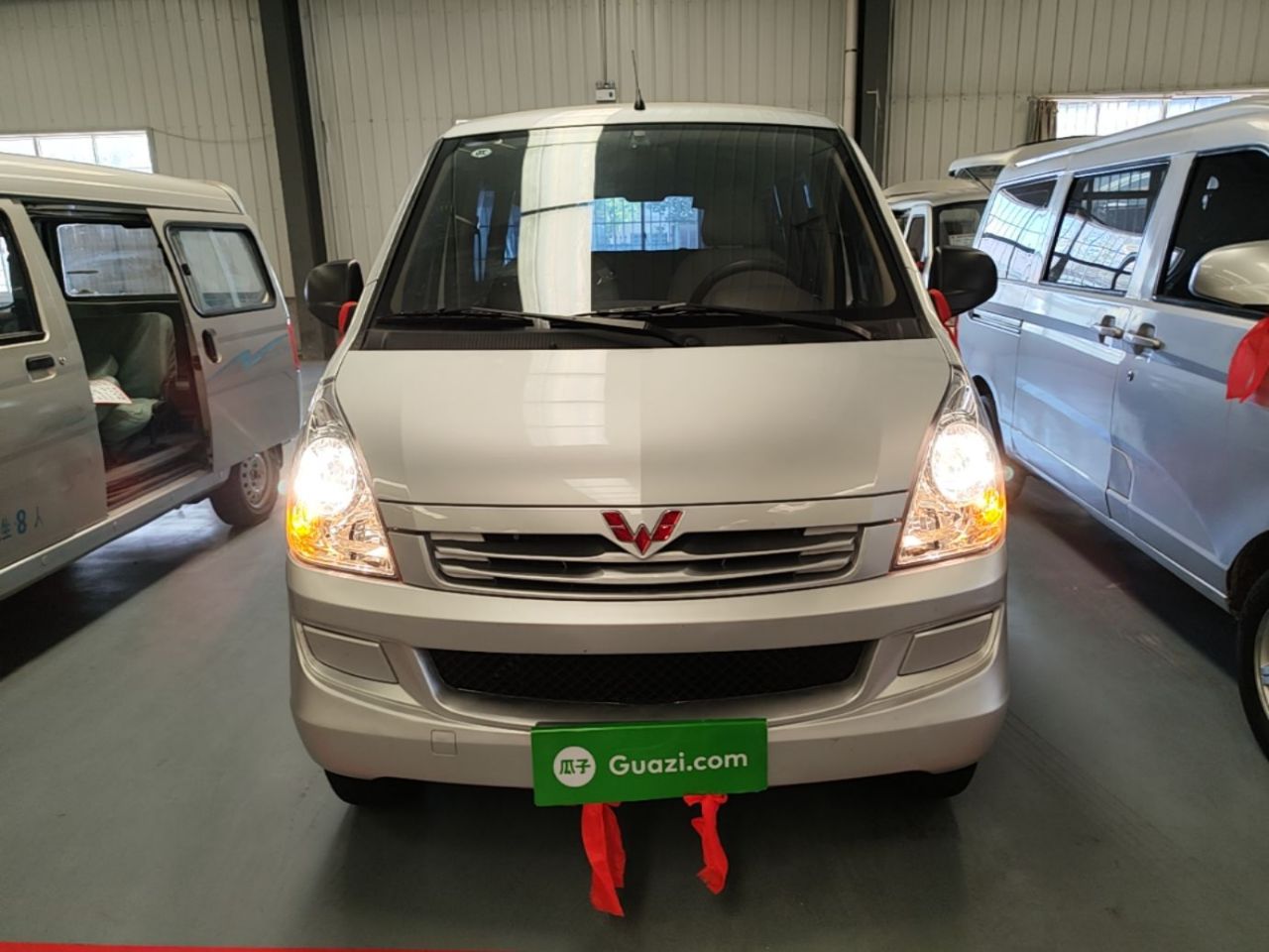 Wuling Rongguang S 2023 1.5L 5/7-Seater photo 2