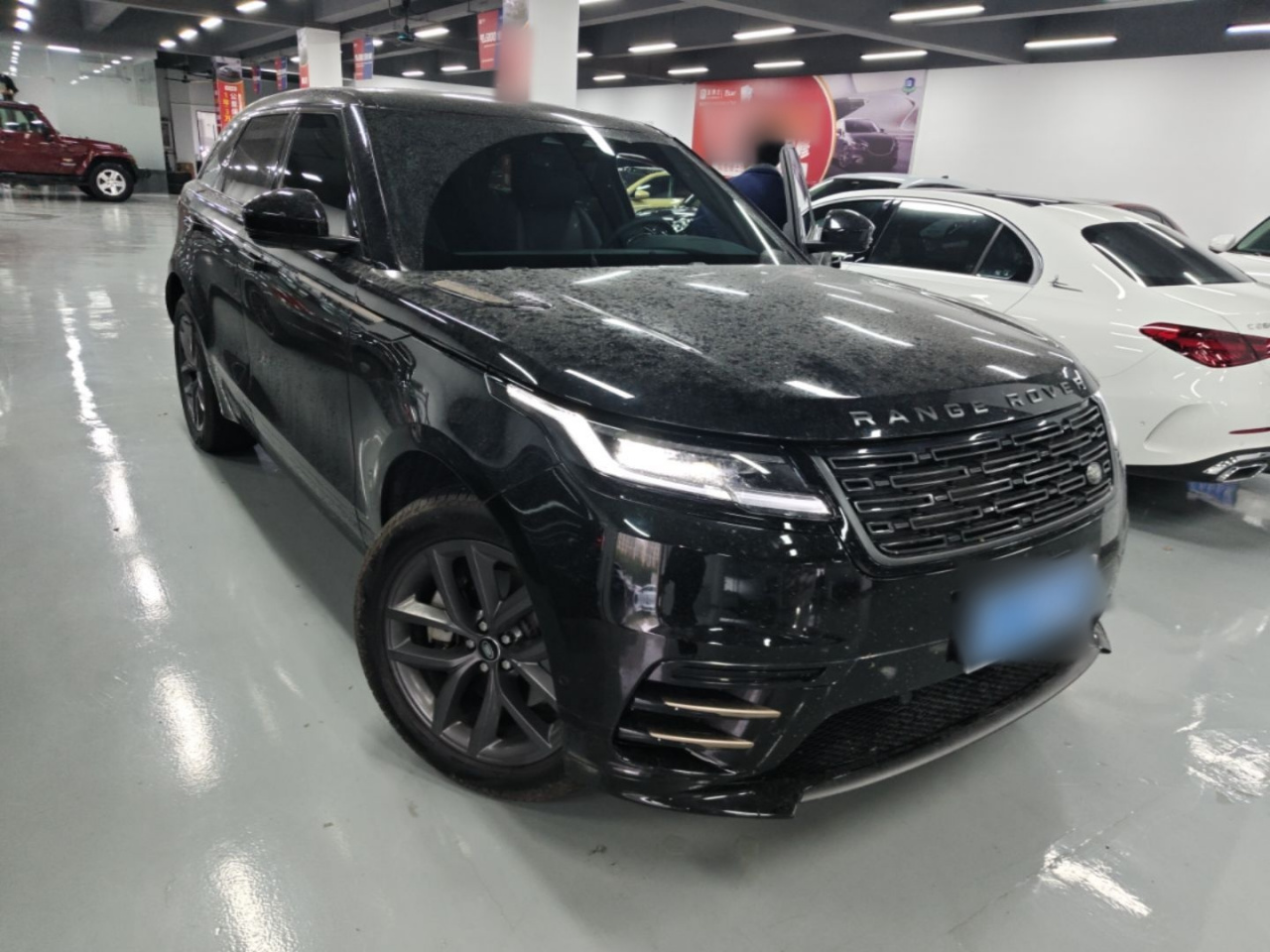 Range Rover Velar 2024 Dynamic SE photo 3