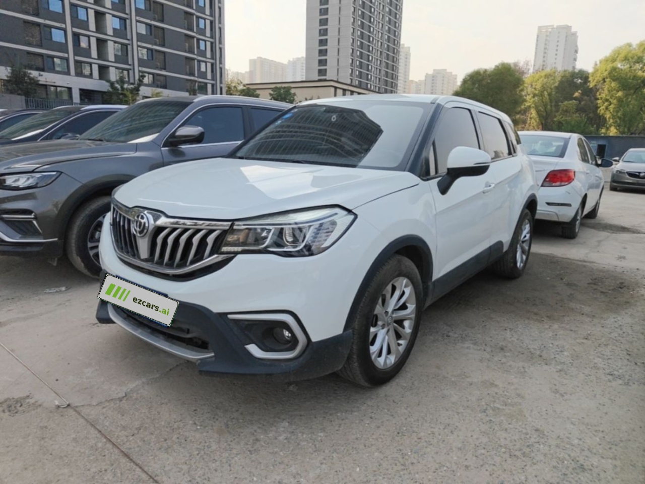 Zhonghua V3 2017 1.5L MT Smart