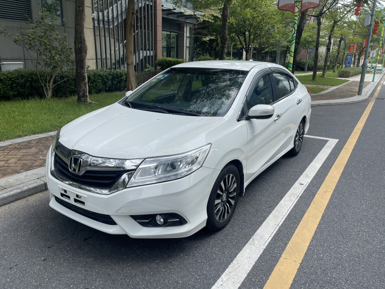 Crider 2015 1.8L AT Comfort