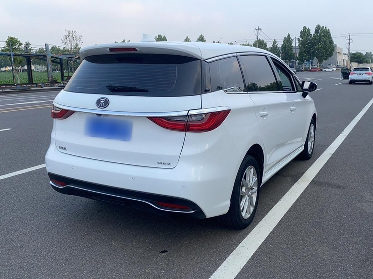 Song MAX 2019 1.5T MT Connected 7-Seater China V photo 4