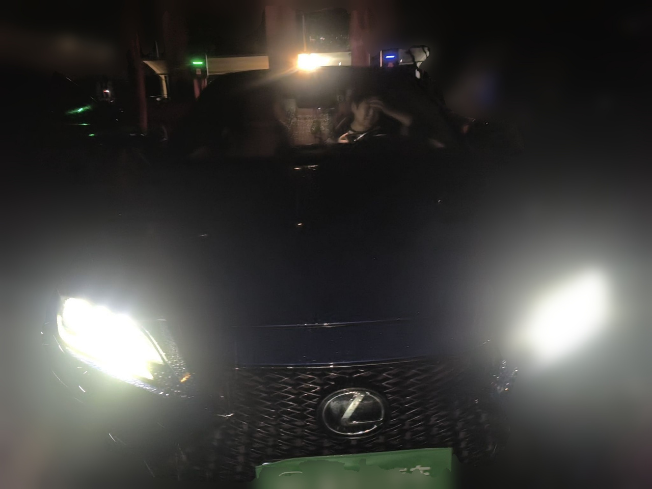 ES 2021 260 F SPORT photo 2