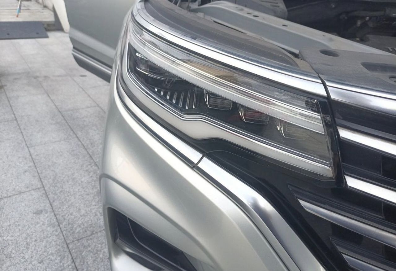 RX5 MAX 2019 300TGI AT Smart Luxury photo 3