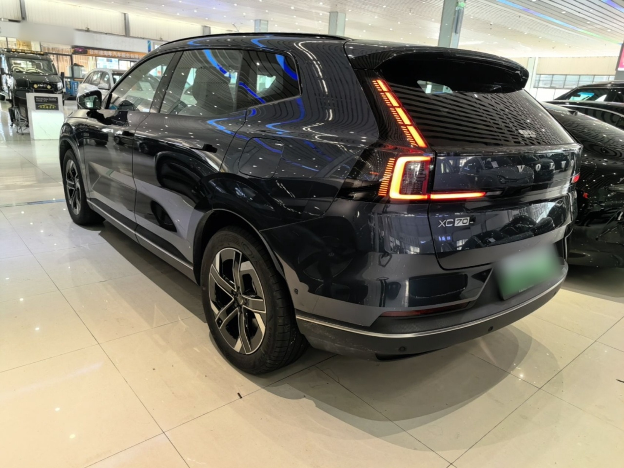 XC70 Hybrid 2026 AWD Extended Range Core photo 4
