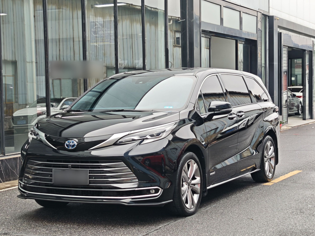 Sienna 2024 2.5L Hybrid Premium