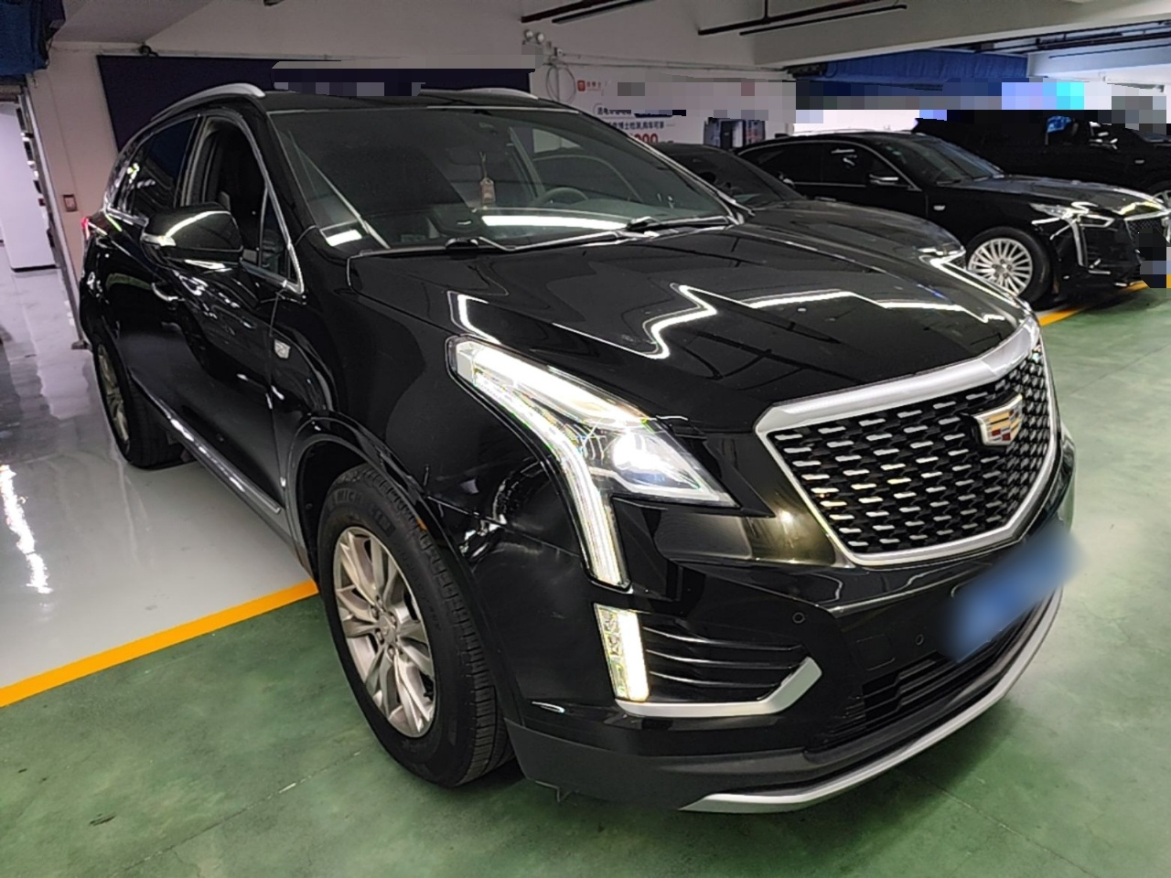 XT5 2021 28T Luxury photo 3