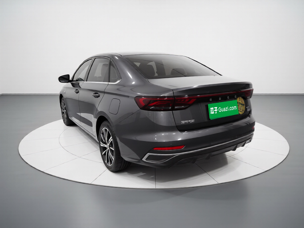 Emgrand 2023 4 Champion 1.5L CVT Flagship photo 4