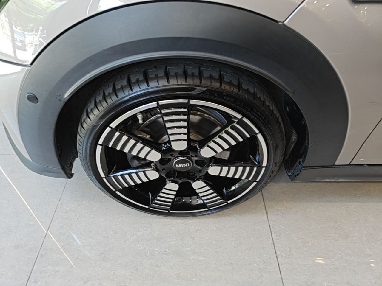 2023 Facelift 2.0T COOPER S 5-Door photo 3