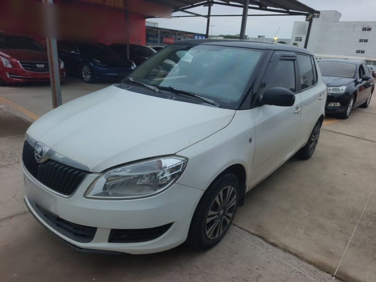 Fabia 2014 1.4L MT