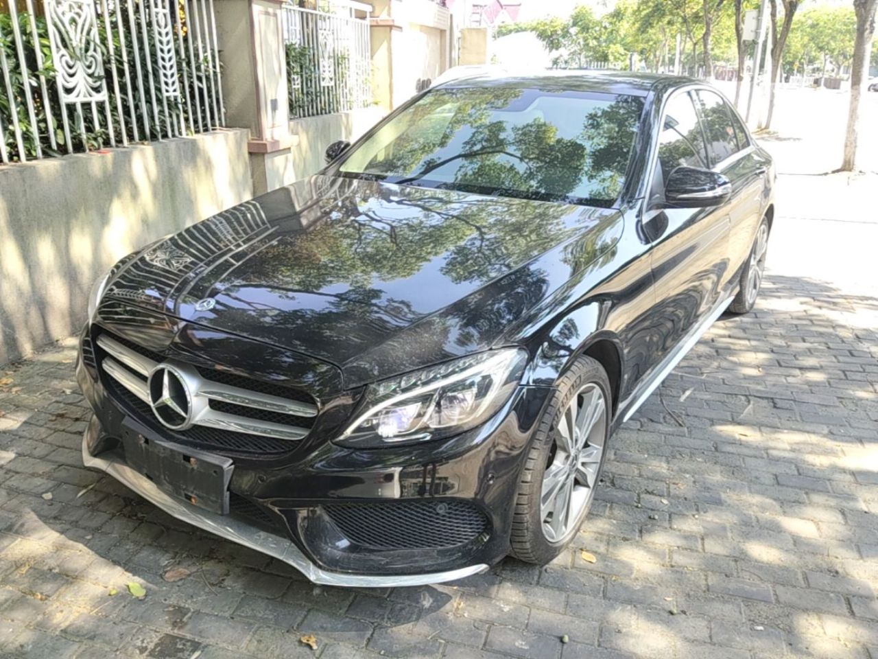 C-Class 2018 C 200 L 4MATIC Sport
